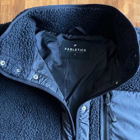 Fabletics Black Fleece Jacket - Picture 2 of 5